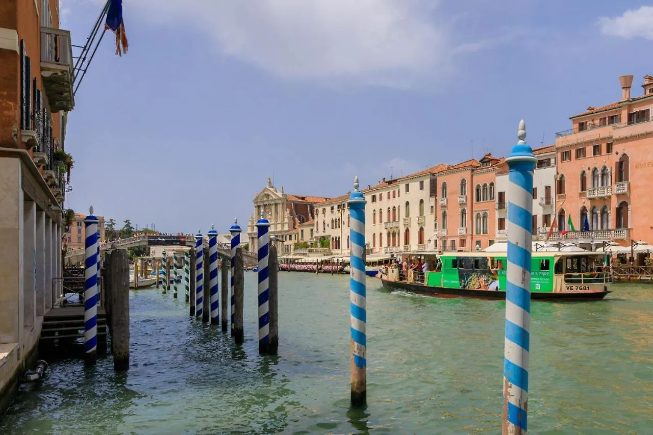 Cadamore Venice Apartment